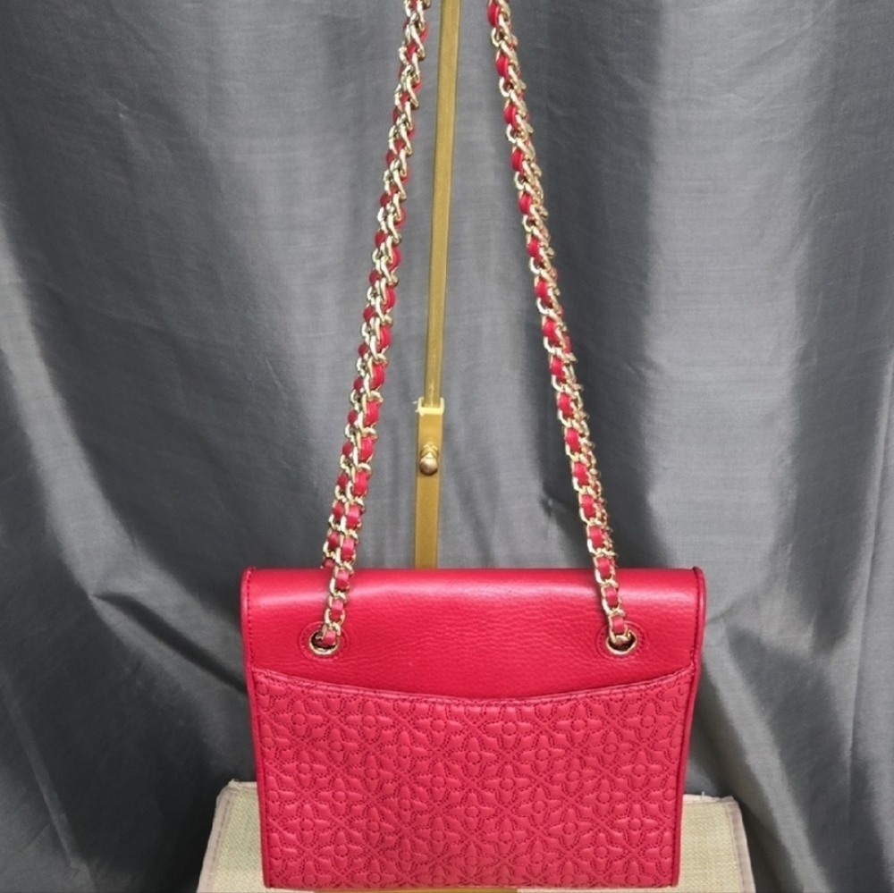 EUC Tory Burch Crossbody Bag - Quilted Bag w/GHW